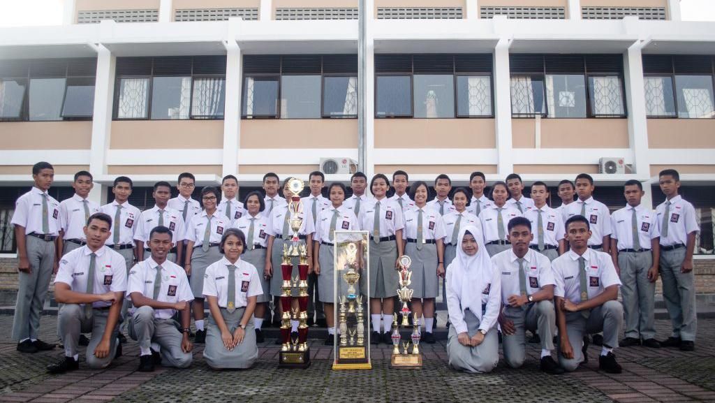 Sekolah binaan Menteri Koordinator Bidang Kemaritiman dan Investasi Luhut Binsar Pandjaitan ini menduduki peringkat ke-4. Sekolah ini memiliki nilai rerata 630,177. Foto: Dok. SMA Unggul Del